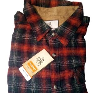 Legendary Whitetail Men's Red flannel long sleeve button up NWT